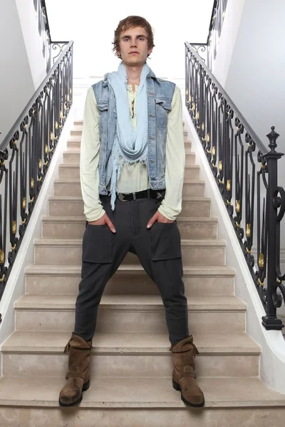 Look 7